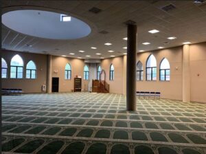 Empty-masjid-At-Tawheed